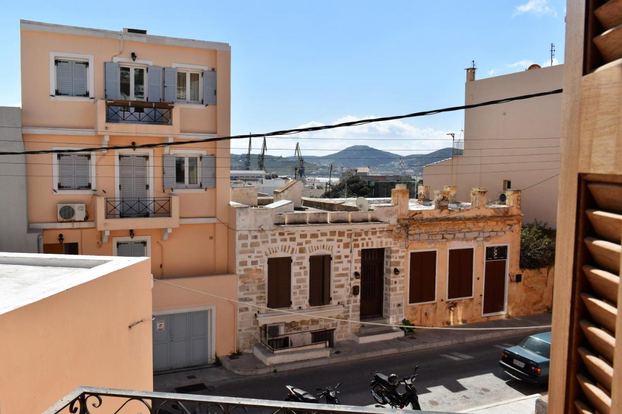 Siel Oneiro House Lägenhet Ermoupoli Exteriör bild